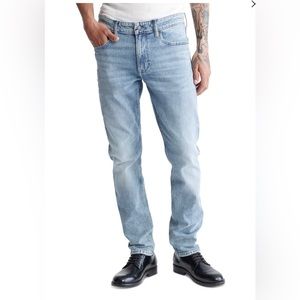 Calvin Klein Jeans 👖